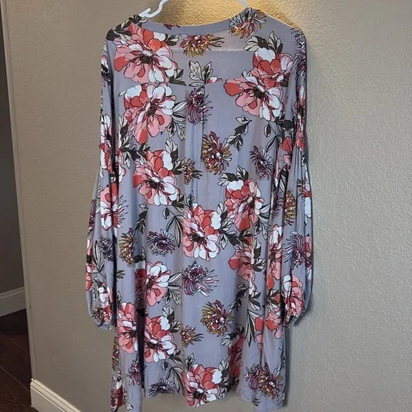 H ❤️ X Gray and Pink Graphic Dress or Tunic giving free people vibes/ Size XXL - Picture 7 of 9